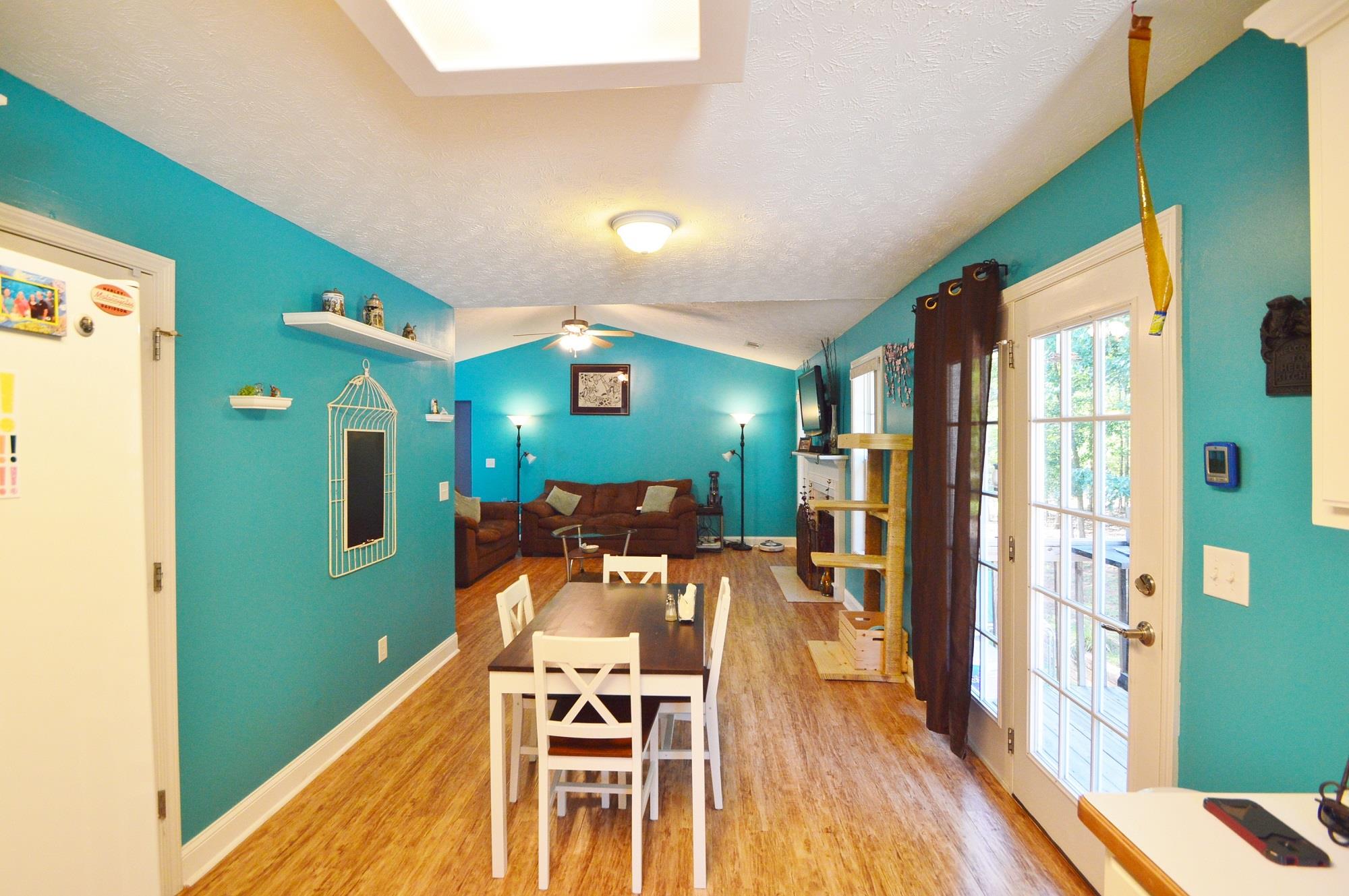 557 Kristin Ln, Winder, GA 30680 photo 9