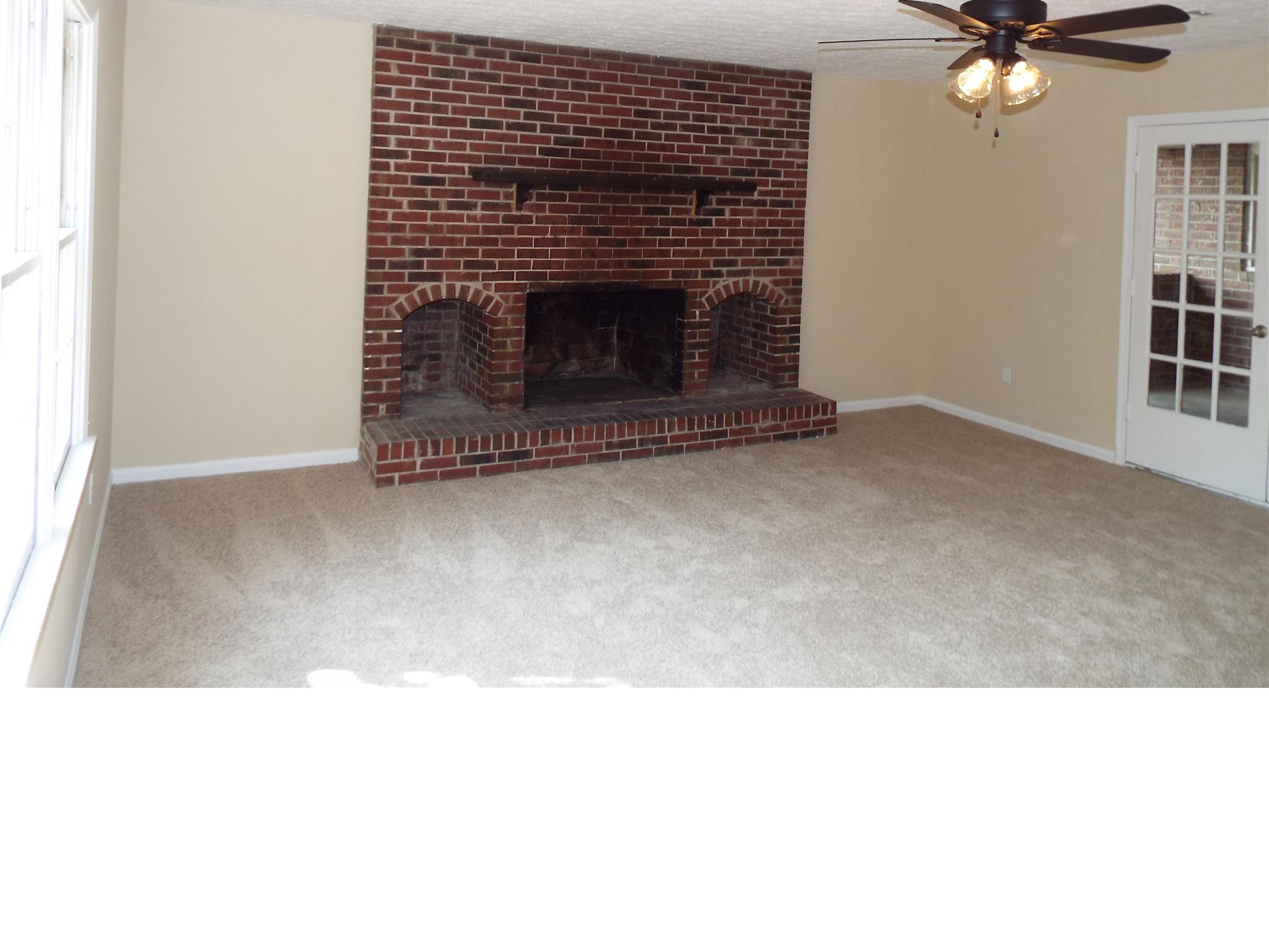232 Valencia Cir, Centerville, GA 31028 photo 6