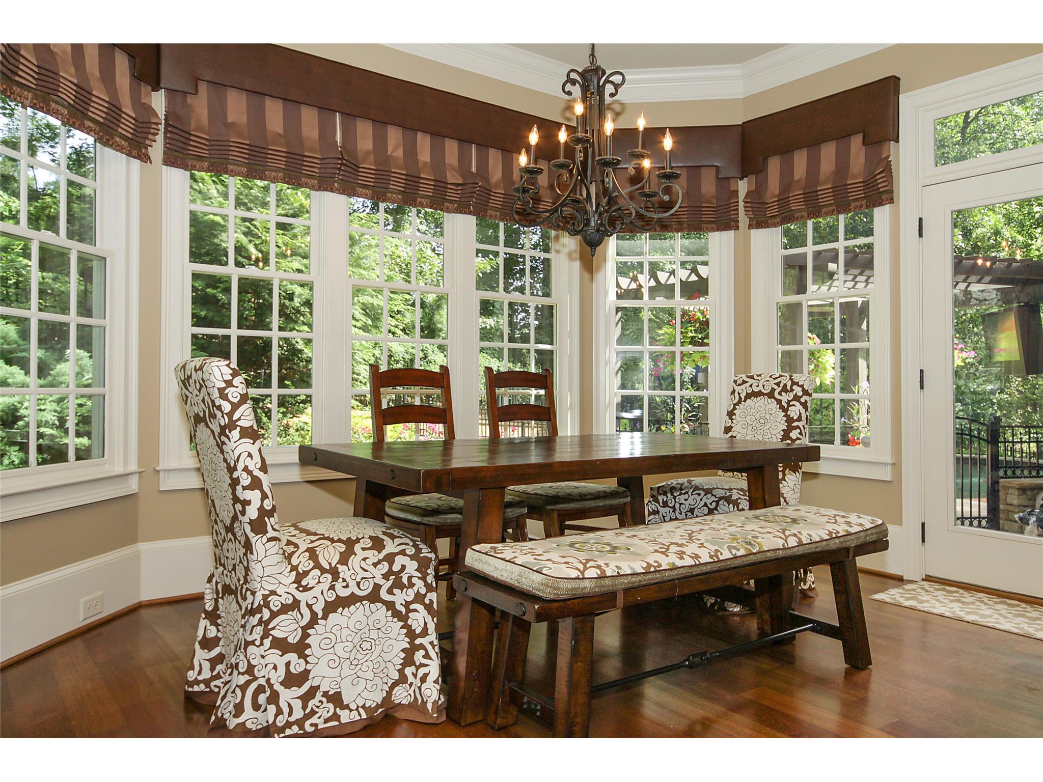 2853 Thurleston Ln, Duluth, GA 30097 photo 8