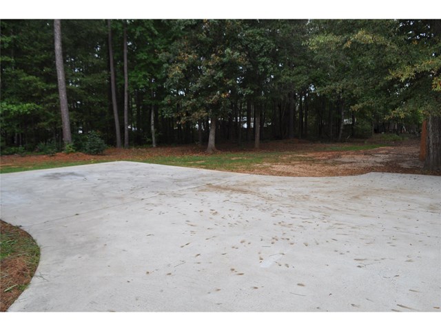 482 Redstone Ct, Winder, GA 30680 photo 10