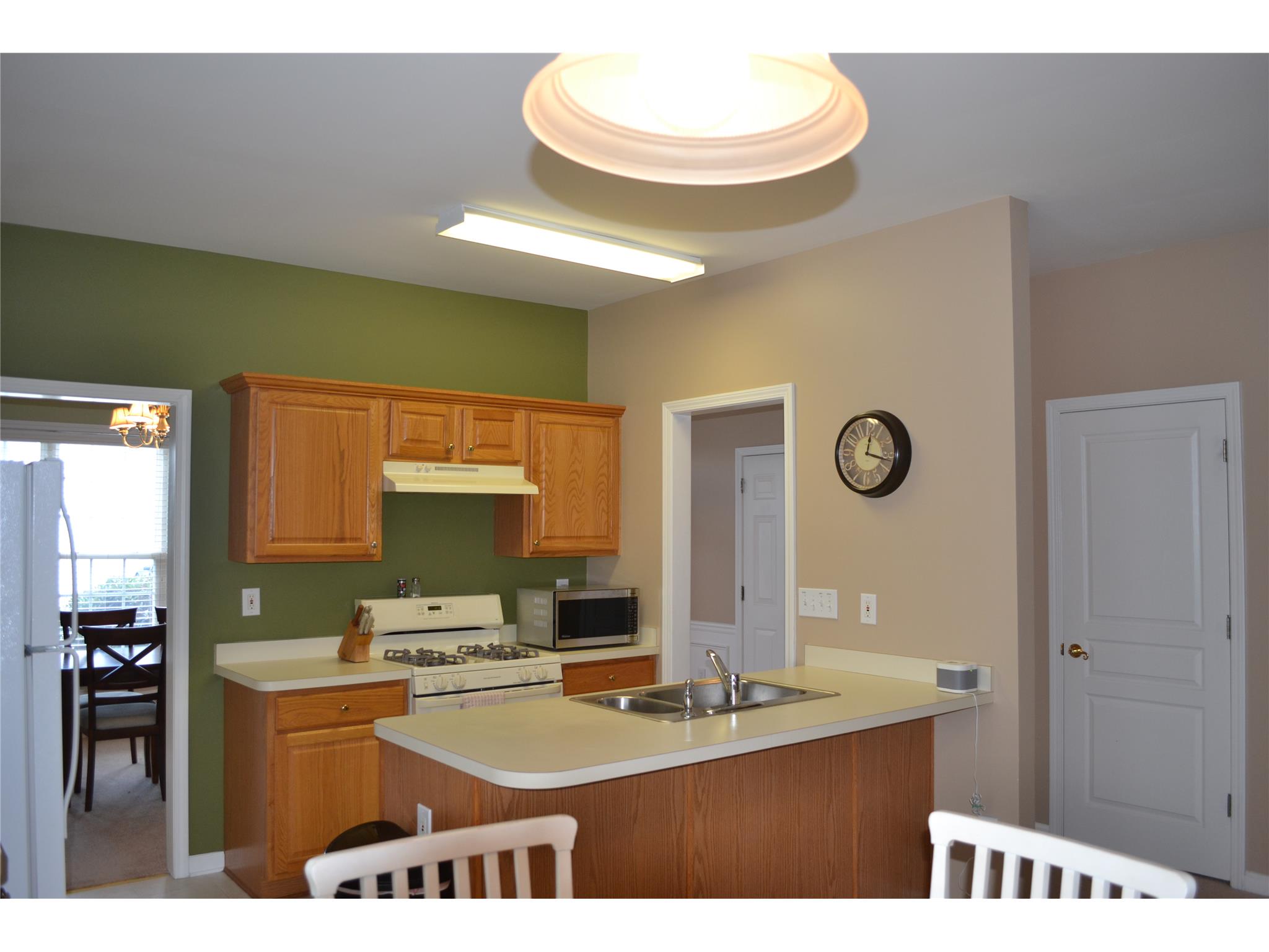 3975 Prince Charles Dr, Duluth, GA 30097 photo 7