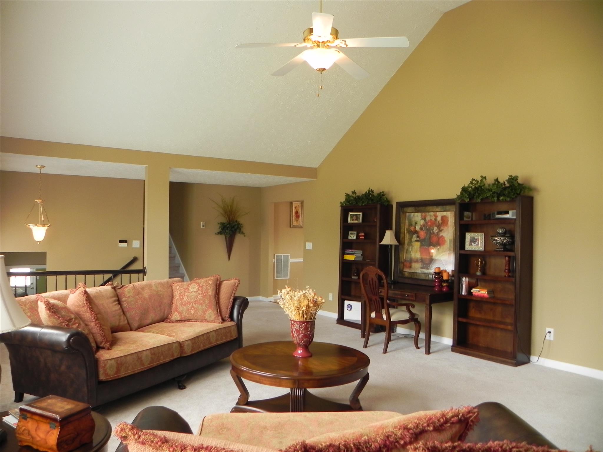 301 Split Rail Way, Canton, GA 30115 photo 2