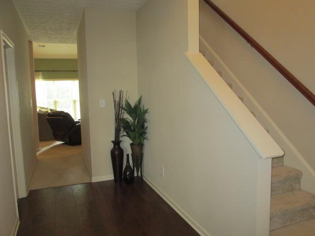 133 Cedar Ridge Dr, Lagrange, GA 30241 photo 2