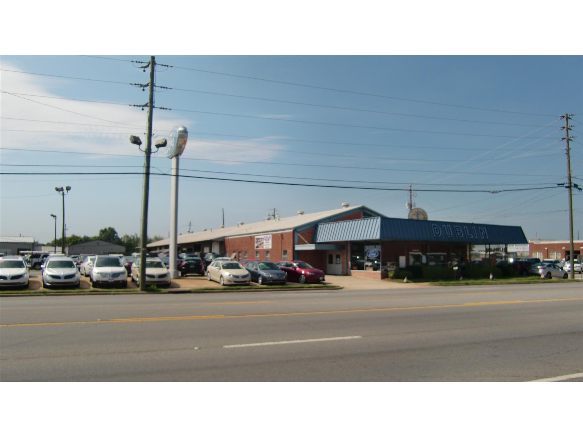 702 Jackson St, Dublin, GA 31021 photo 1