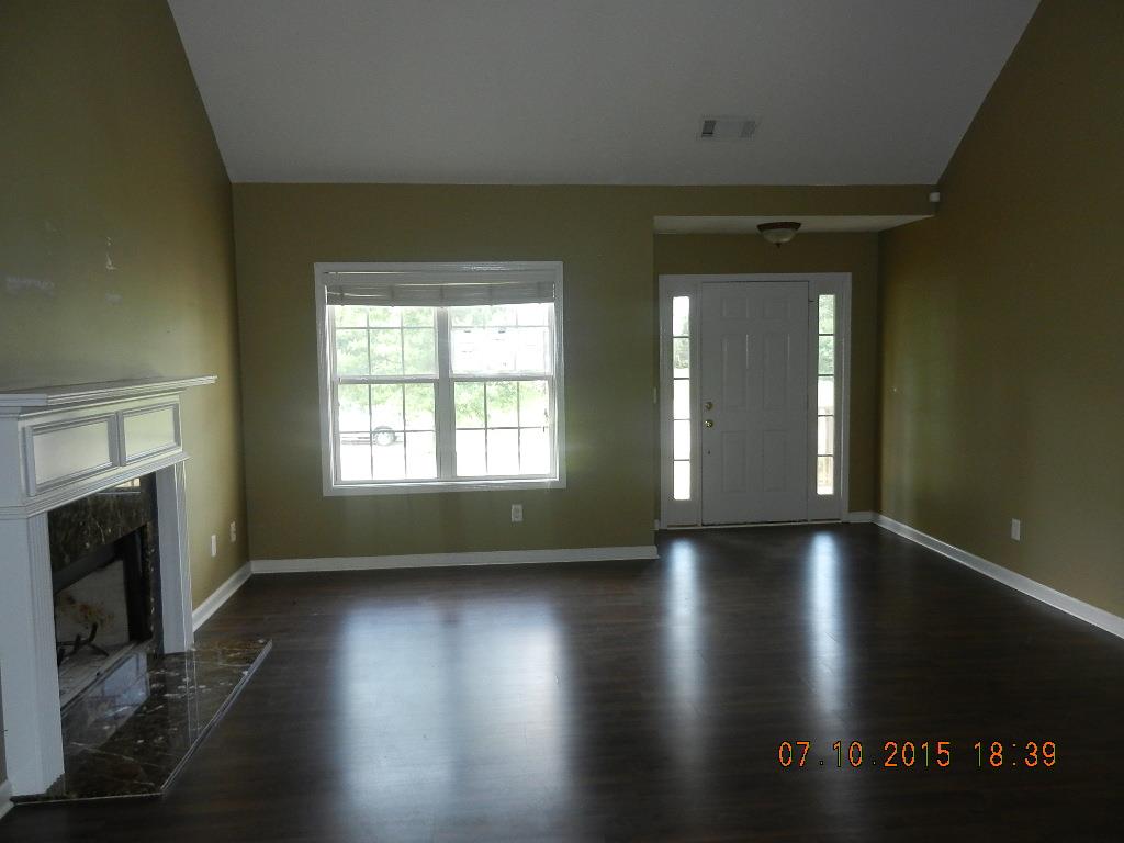 115 Clover Valley Dr, Covington, GA 30016 photo 4