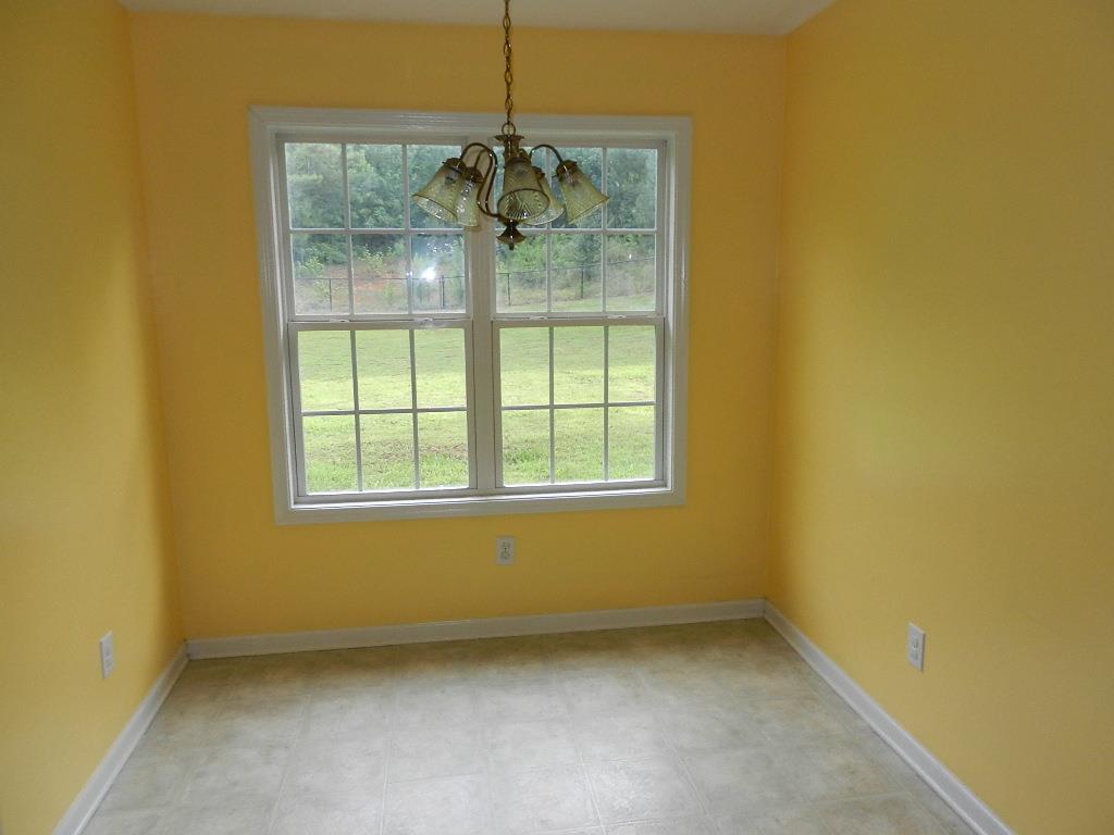 115 Clover Valley Dr, Covington, GA 30016 photo 6
