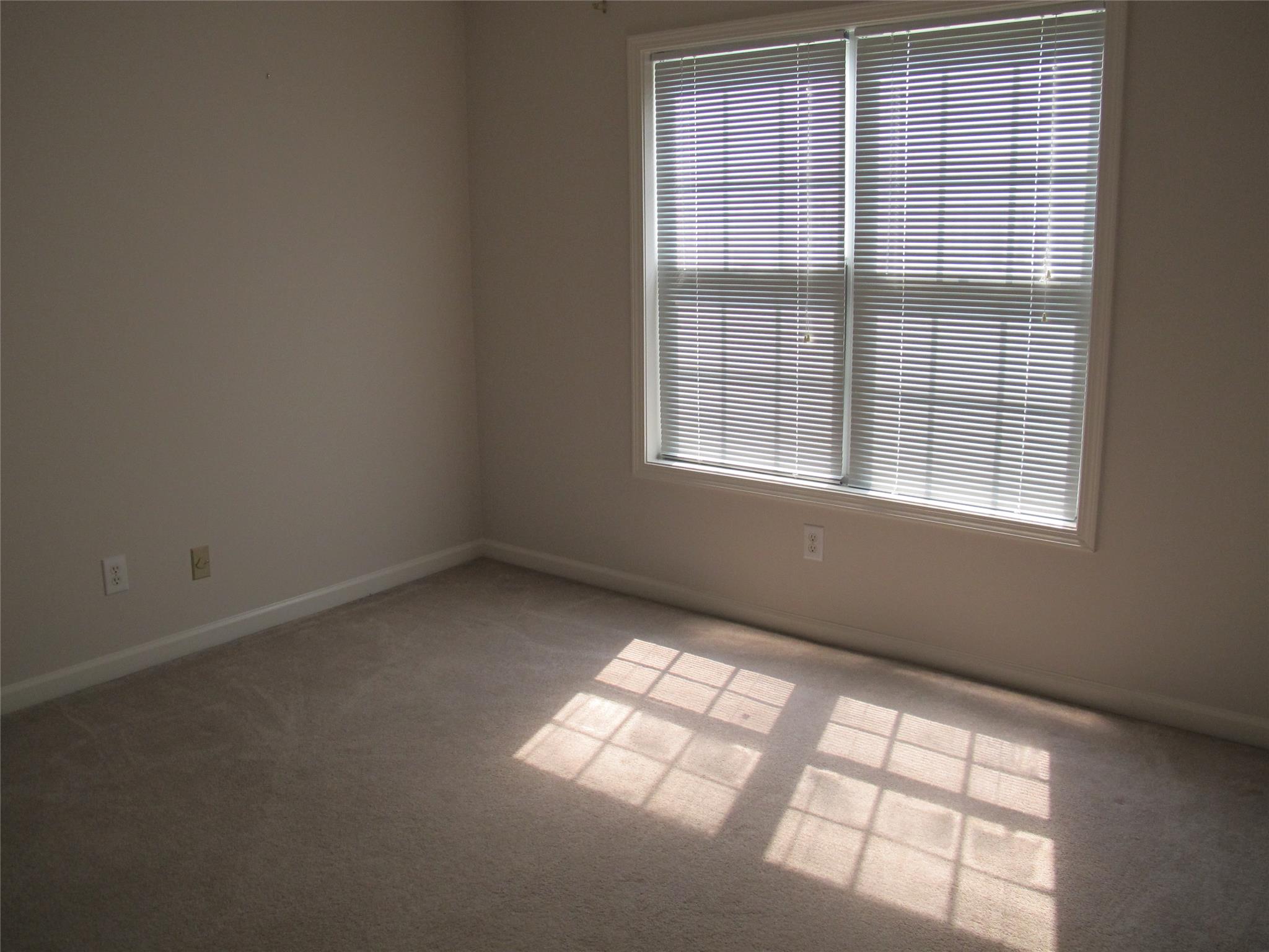 550 Devonshire Walk Dr, Suwanee, GA 30024 photo 14