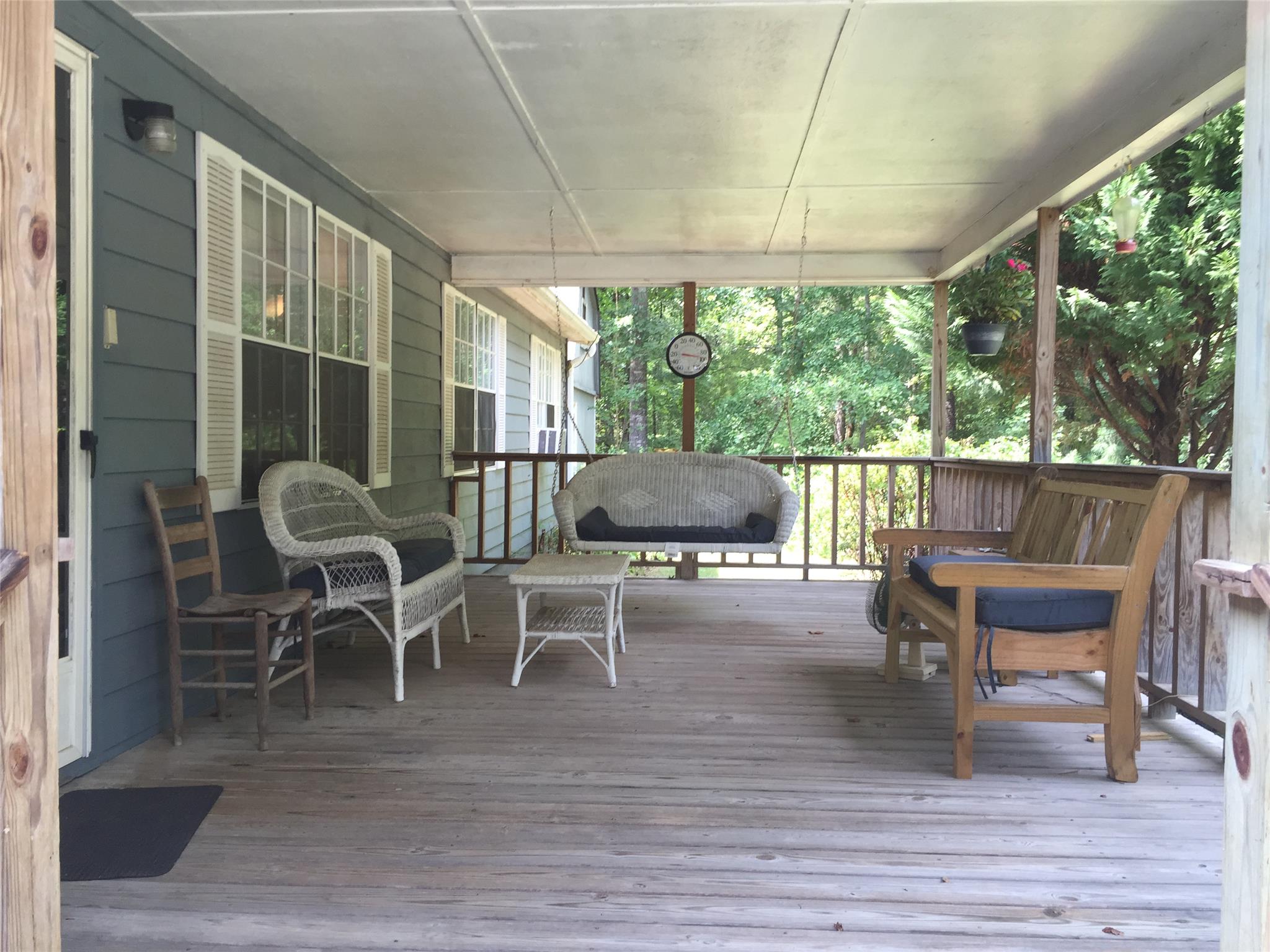 196 Glen Echo Dr, Jackson, GA 30233 photo 4