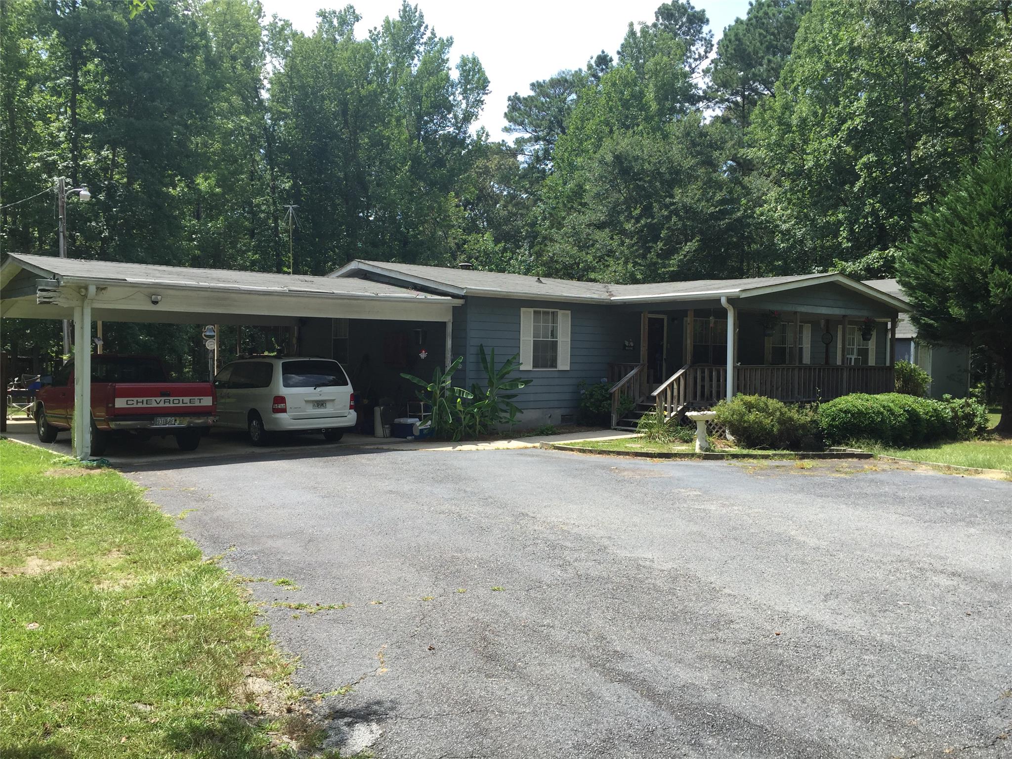 196 Glen Echo Dr, Jackson, GA 30233 photo 3