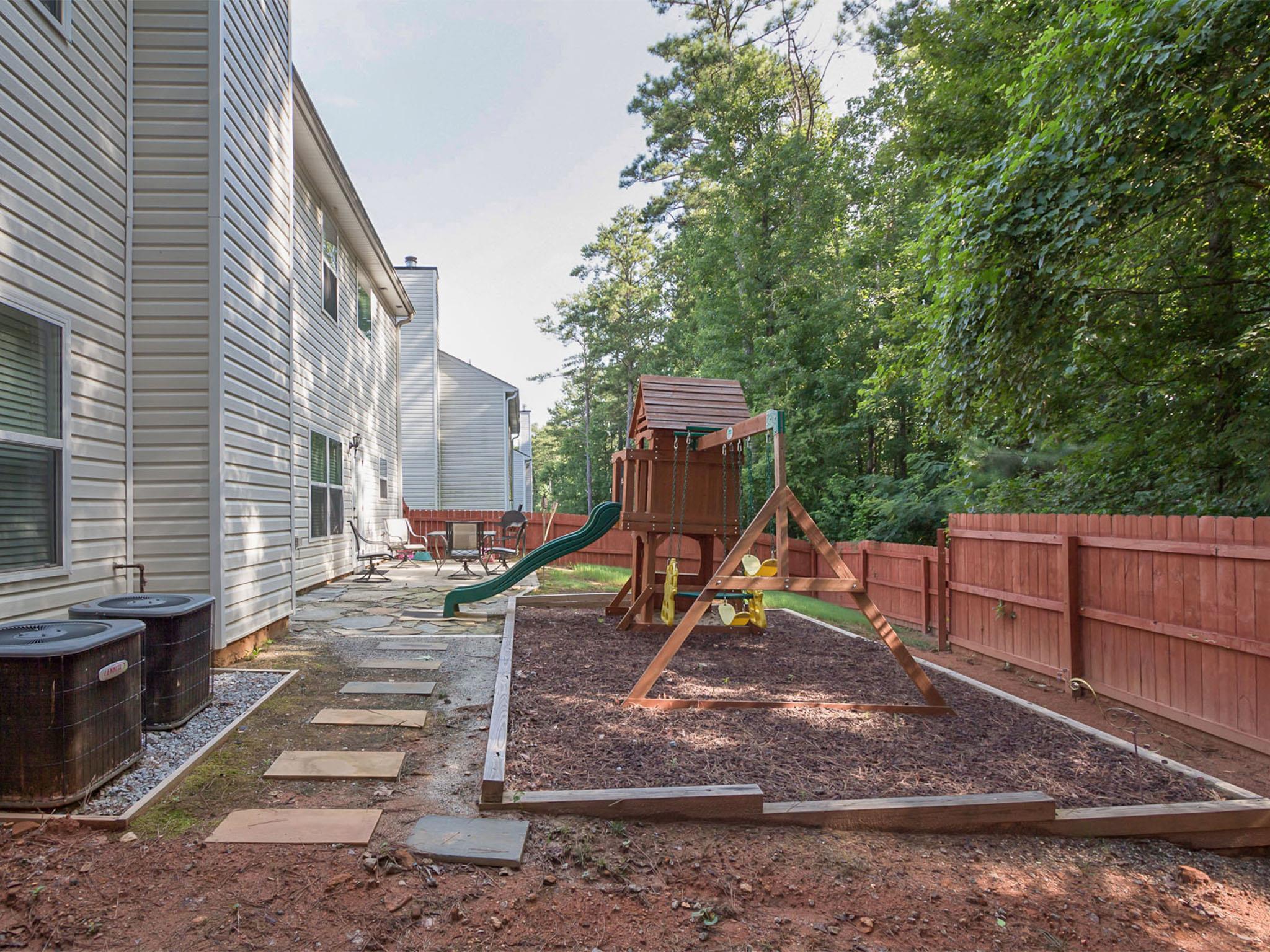 4869 Madison Point Cir, Austell, GA 30106 photo 22