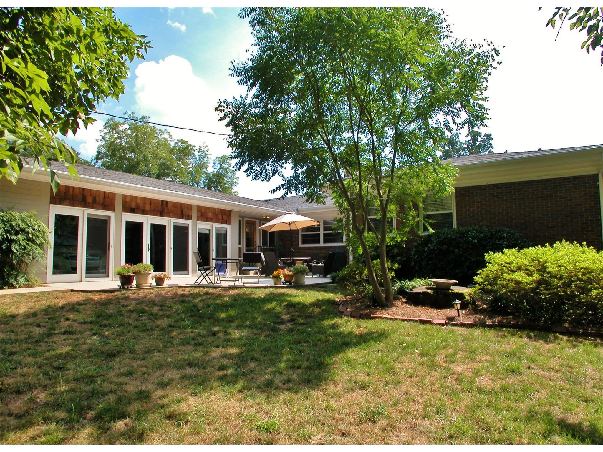 1322 Riverside Dr, Gainesville, GA 30501 photo 24