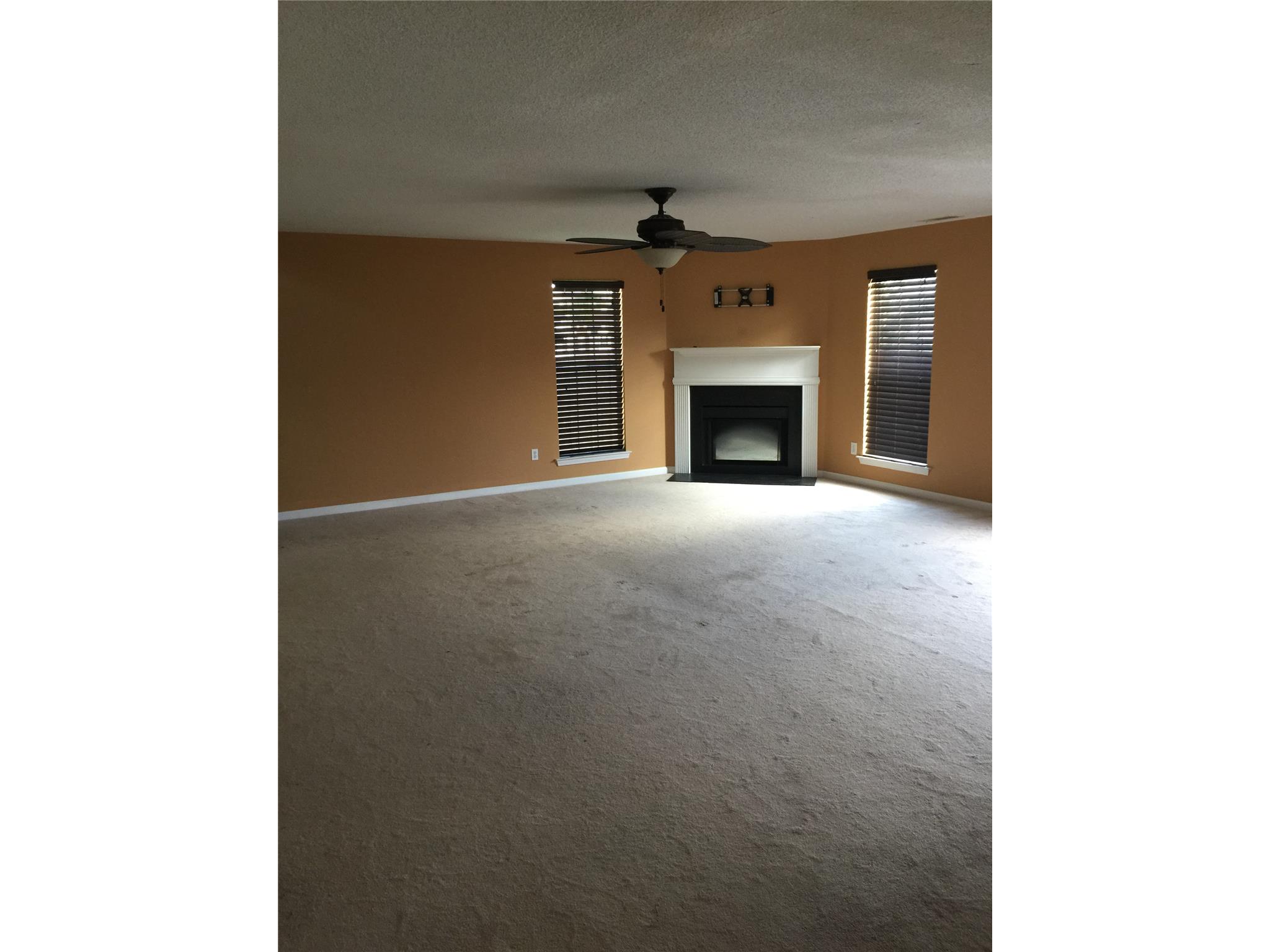 5913 Waggoner Ct, Rex, GA 30273 photo 7