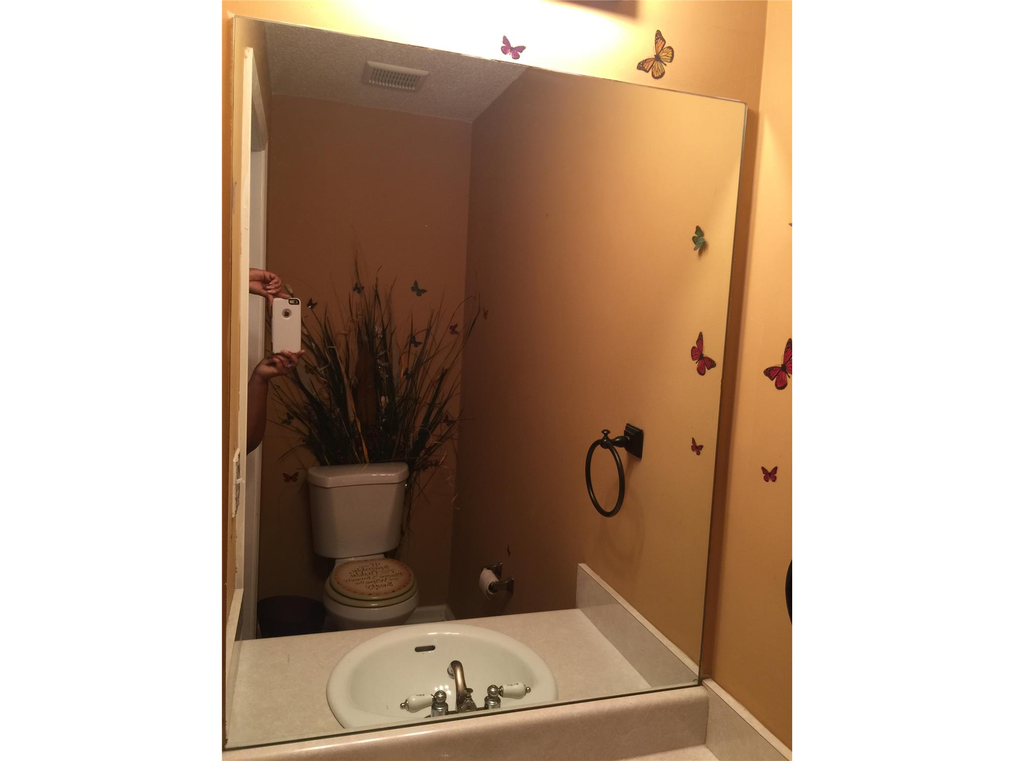 5913 Waggoner Ct, Rex, GA 30273 photo 4
