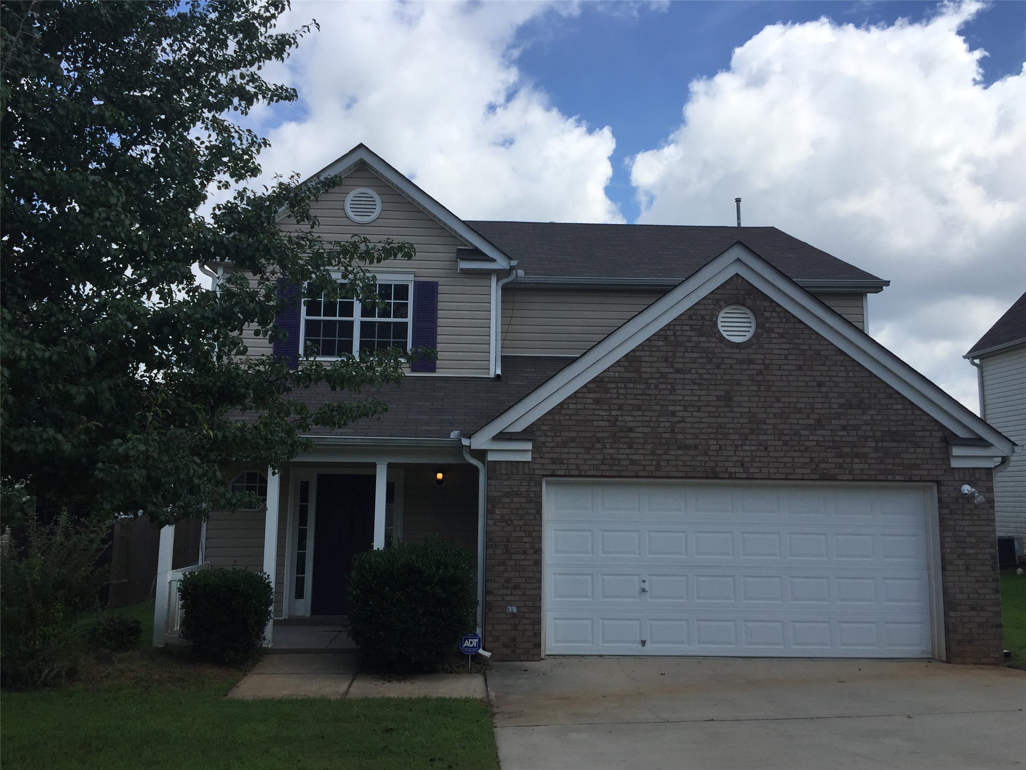 5913 Waggoner Ct, Rex, GA 30273 photo 1