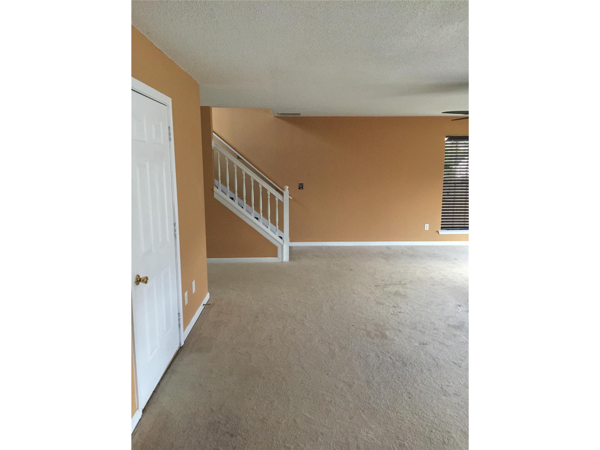 5913 Waggoner Ct, Rex, GA 30273 photo 6