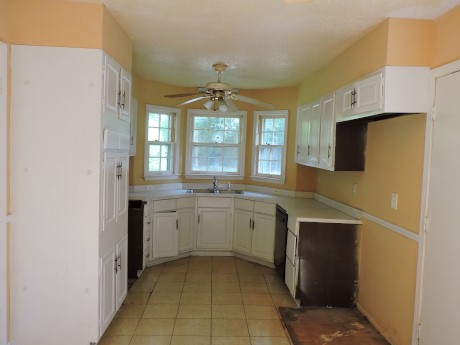 1428 Morrow Rd, Morrow, GA 30260 photo 8