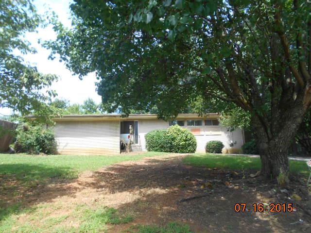 6375 Maddox Rd, Morrow, GA 30260 photo 1