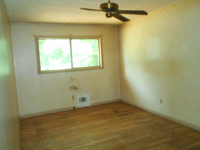 6375 Maddox Rd, Morrow, GA 30260 photo 9