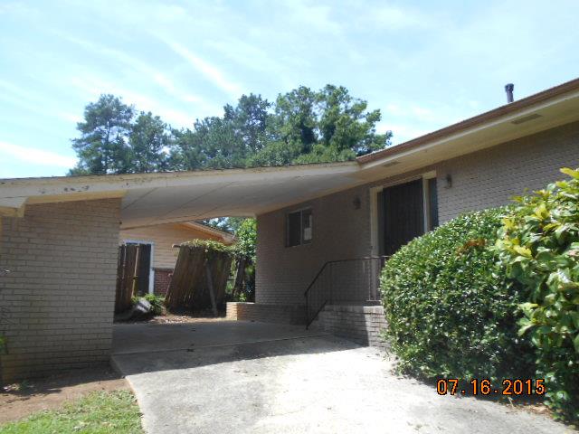 6375 Maddox Rd, Morrow, GA 30260 photo 3