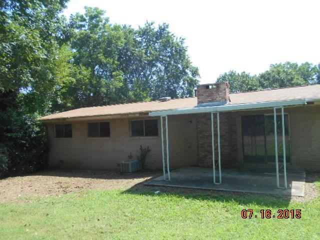 6375 Maddox Rd, Morrow, GA 30260 photo 2