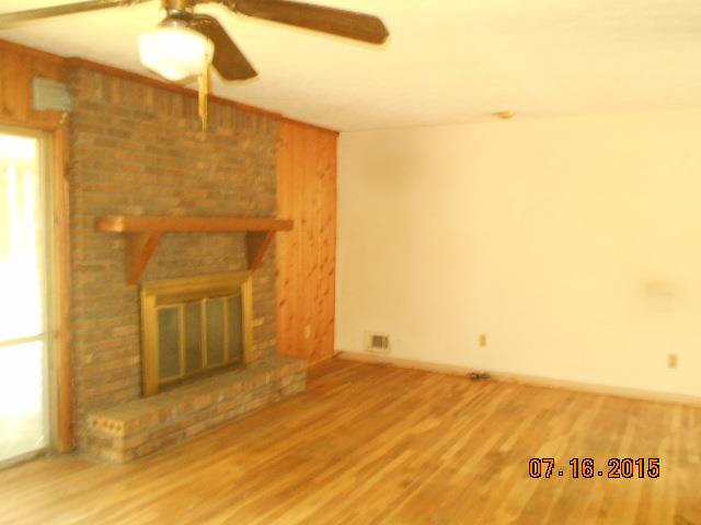 6375 Maddox Rd, Morrow, GA 30260 photo 5