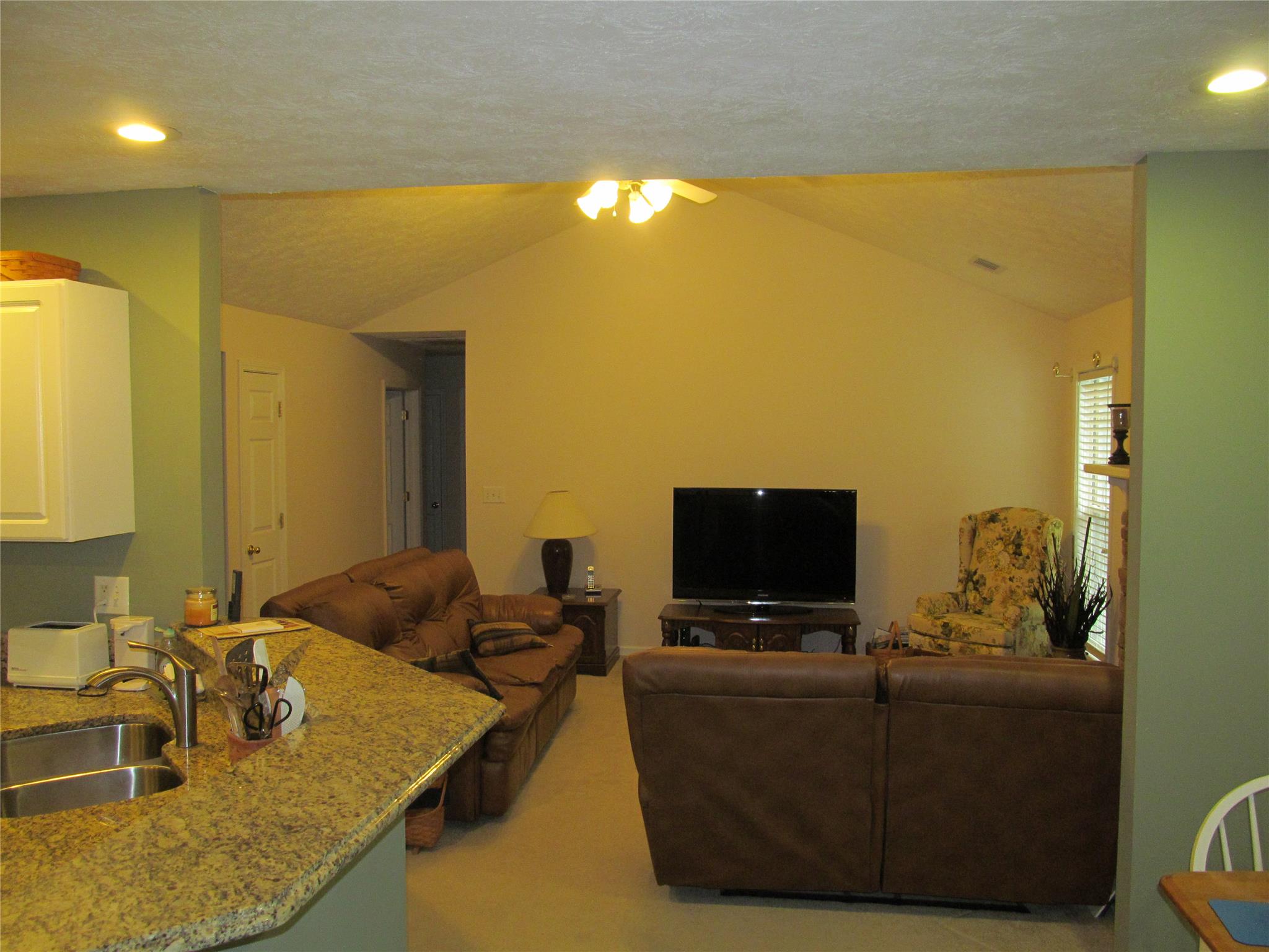 109 Foxdale Dr, Lagrange, GA 30240 photo 10