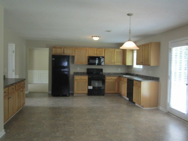 138 Madisyn Dr, Hampton, GA 30228 photo 5