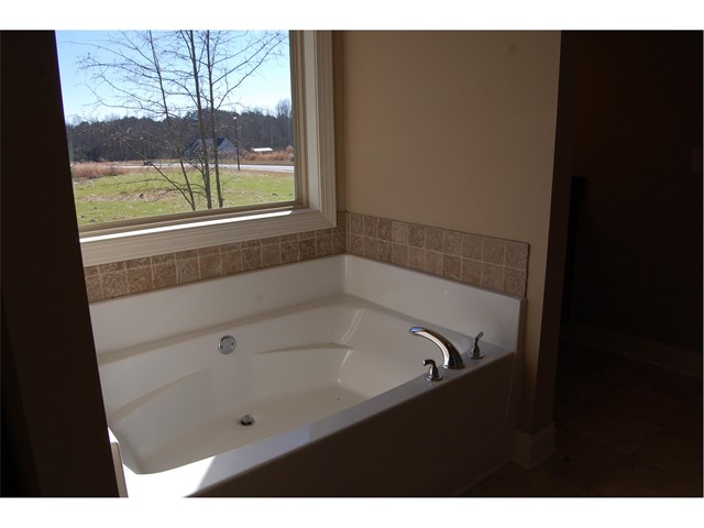 613 Creekside Trce, Covington, GA 30014 photo 10