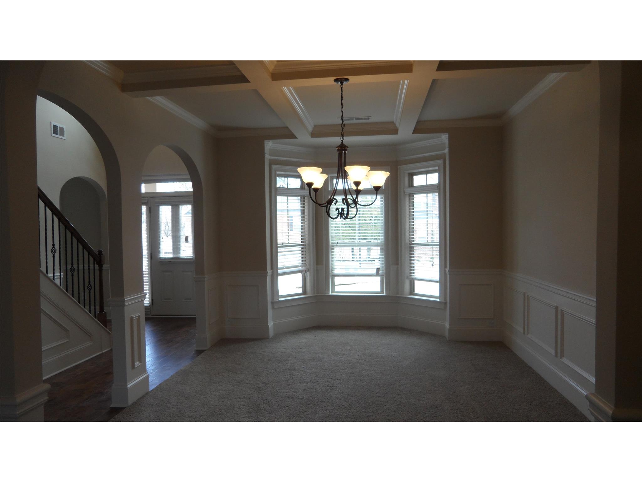562 Madison Park Dr, Grayson, GA 30017 photo 3