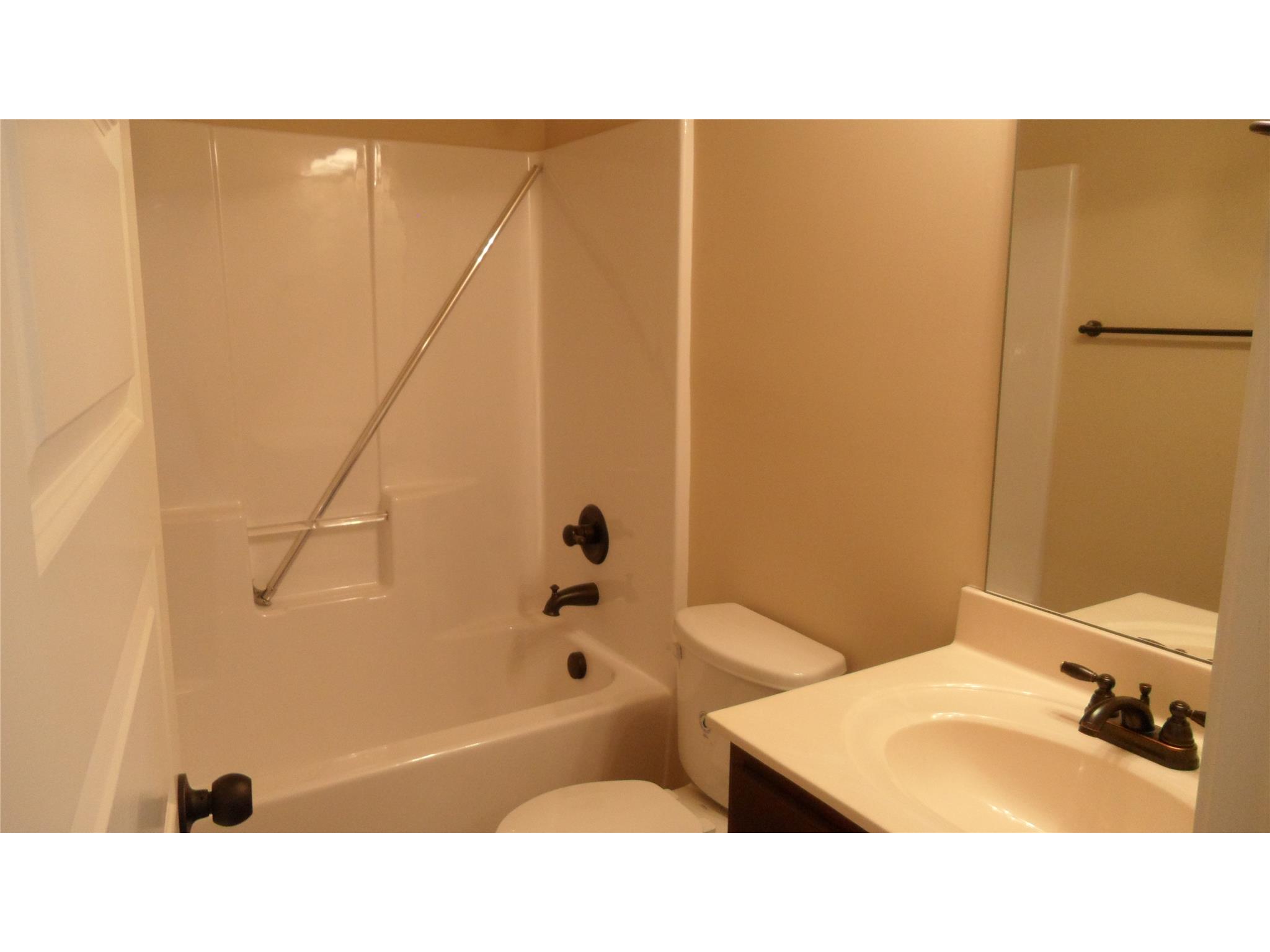 562 Madison Park Dr, Grayson, GA 30017 photo 10