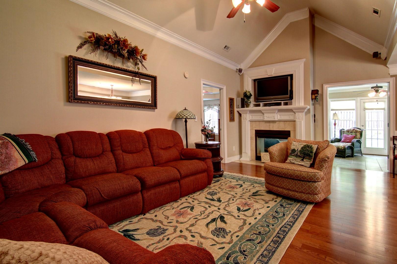 10111 Malcolm Ct, Covington, GA 30014 photo 9