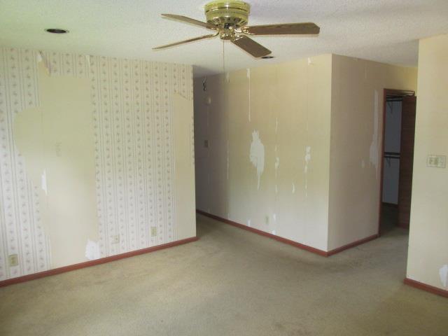 314 Park Hill Dr, Lagrange, GA 30241 photo 2