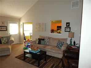 516 Hemlock Dr, Winder, GA 30680 photo 3
