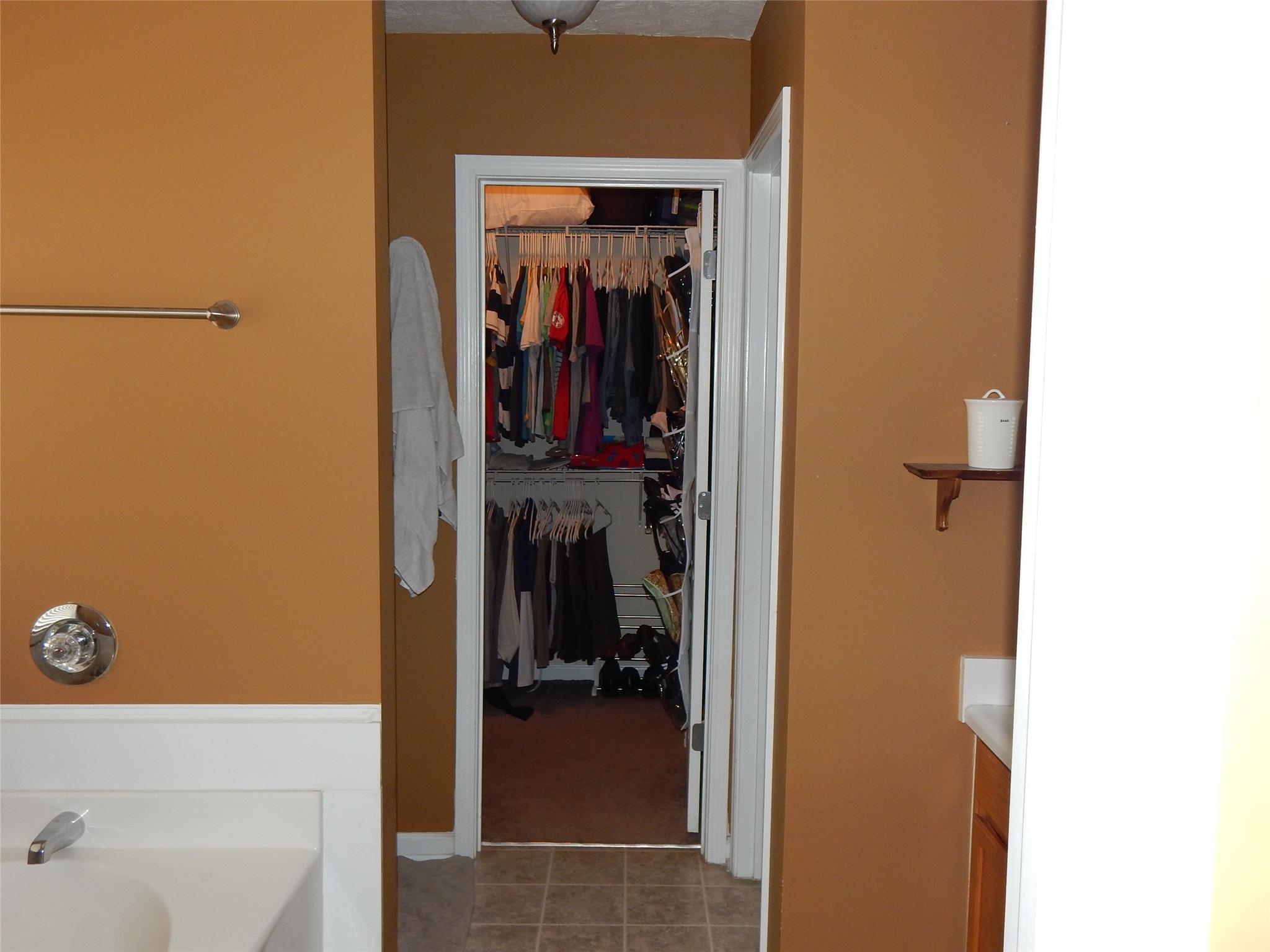 516 Hemlock Dr, Winder, GA 30680 photo 8