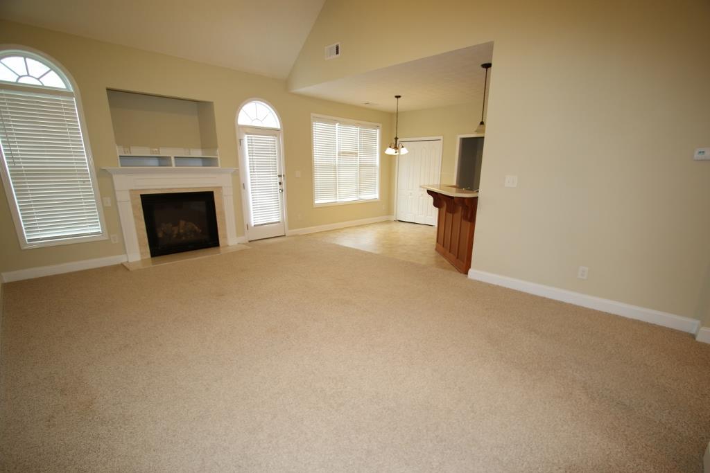 206 Boston Dr, Lagrange, GA 30241 photo 2