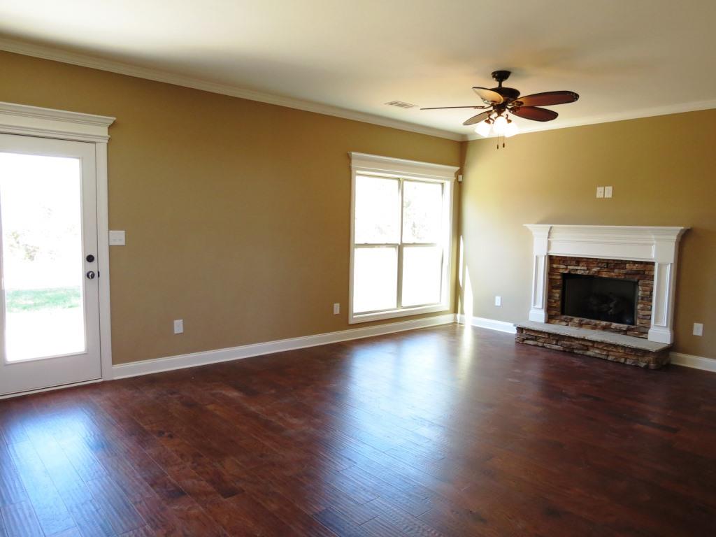 712 Weathersby Chase, Hampton, GA 30228 photo 4