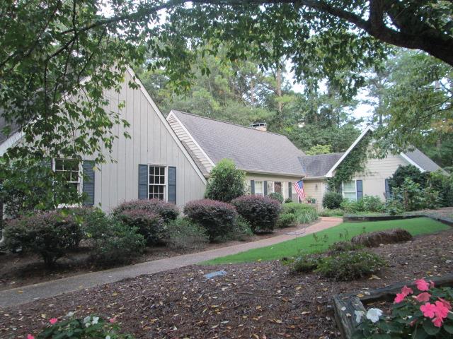 210 E Yorktown Dr, Lagrange, GA 30240 photo 10