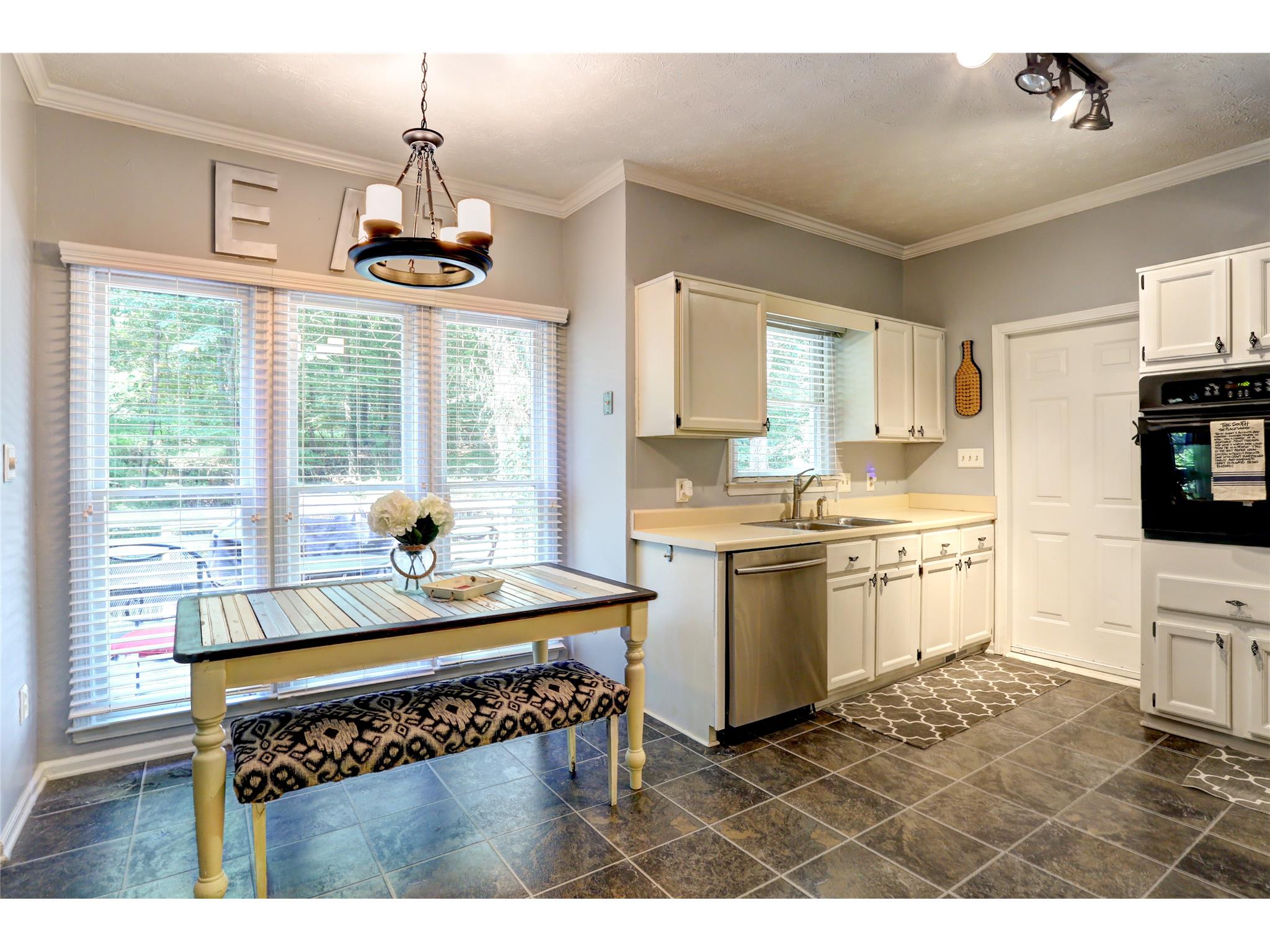 4590 Settles Point Rd, Suwanee, GA 30024 photo 11