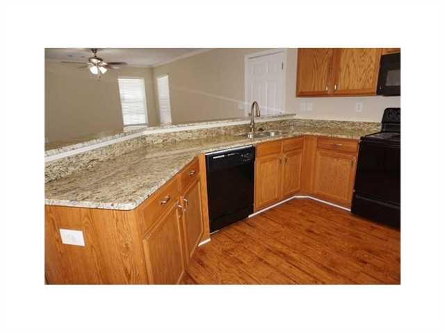 30 Riverbrooke Ct, Covington, GA 30016 photo 5