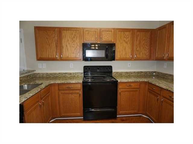 30 Riverbrooke Ct, Covington, GA 30016 photo 6