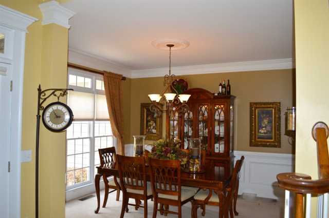 8935 Forest Path Dr, Gainesville, GA 30506 photo 3