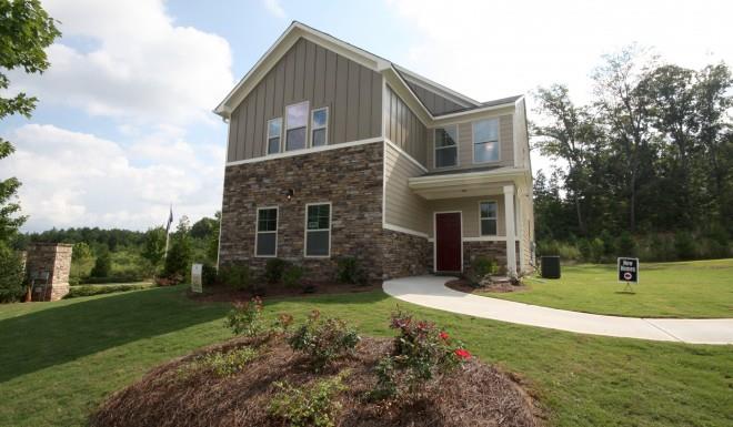1203 Pebble Rock Rd, Hampton, GA 30228 photo 1