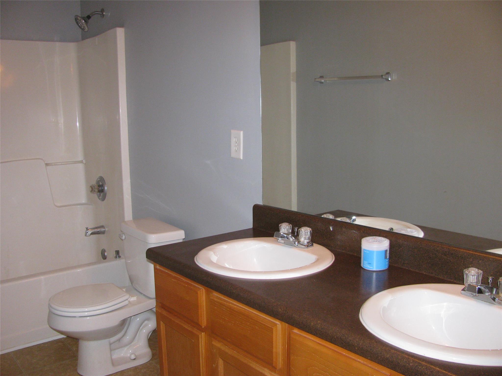 401 Bridgeport Pl, Monroe, GA 30655 photo 8