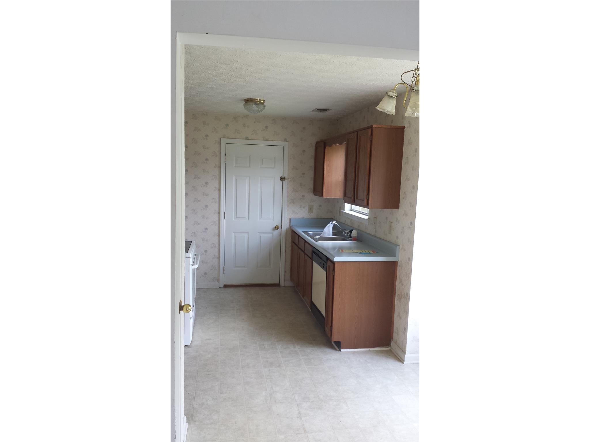 3828 Hackney Dr, Rex, GA 30273 photo 7