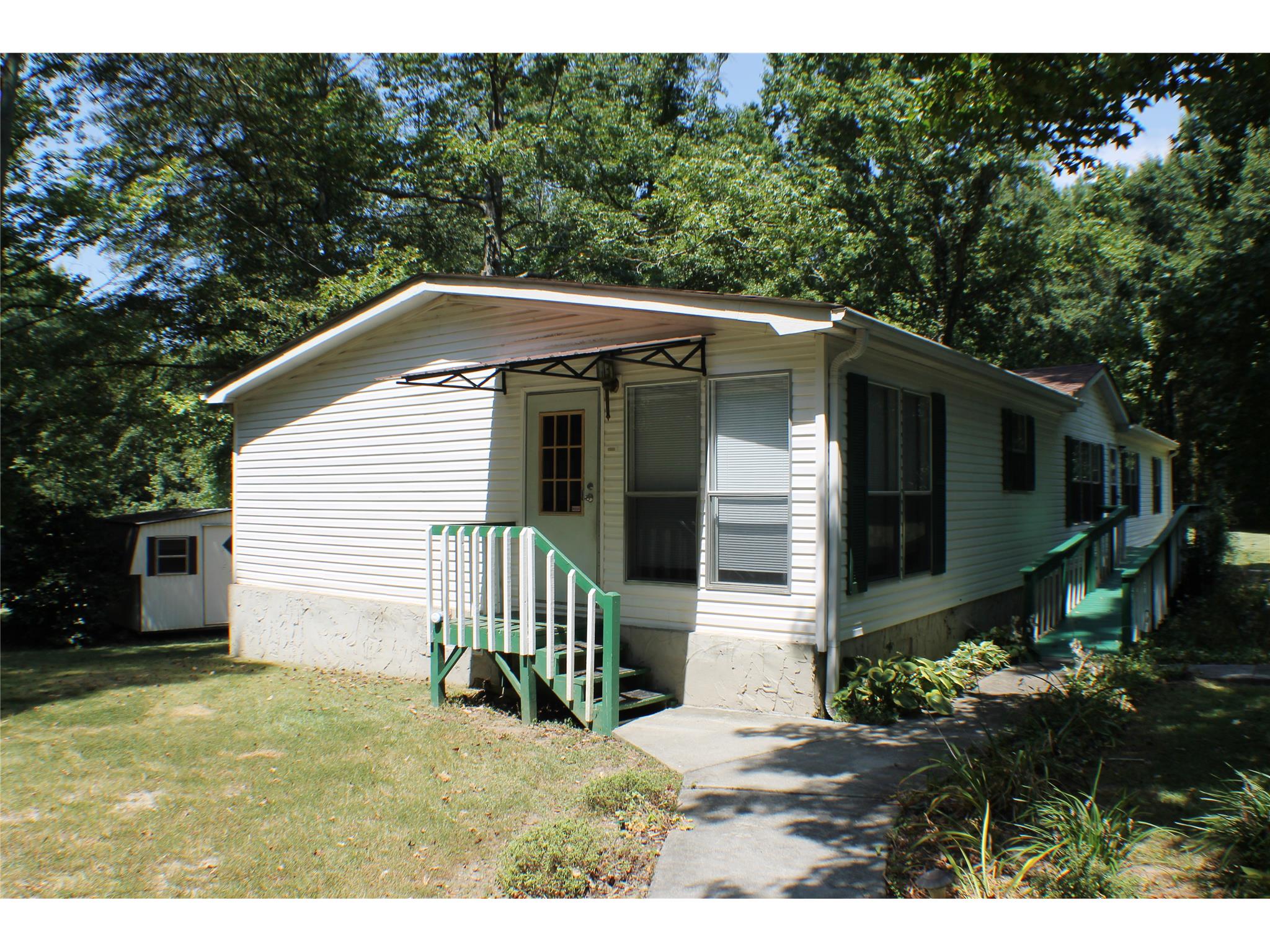 4280 Apple Valley Rd, Commerce, GA 30529 photo 2