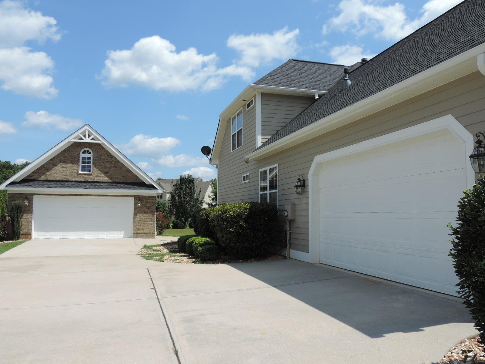 100 Carrisk Ct, Tyrone, GA 30290 photo 12