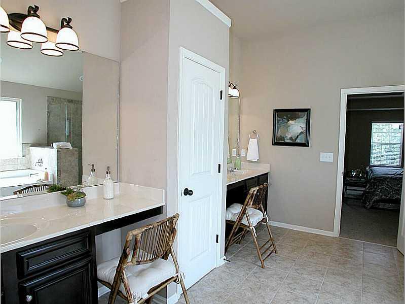 7533 Bowhead Ct, Fairburn, GA 30213 photo 2