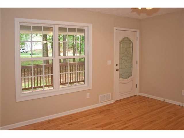 745 Moore St, Jasper, GA 30143 photo 7