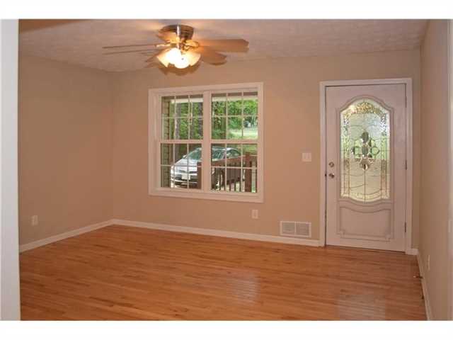 745 Moore St, Jasper, GA 30143 photo 6