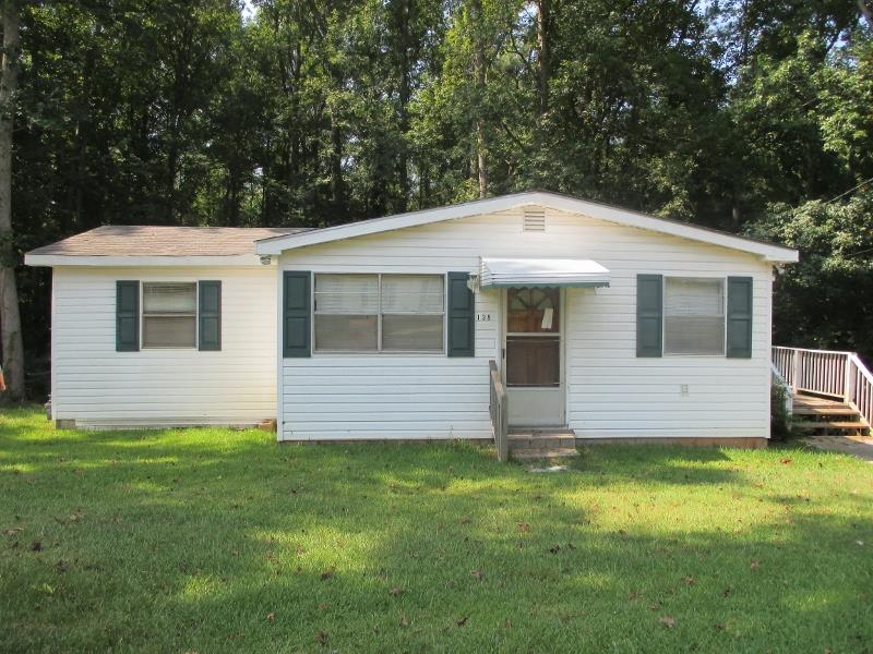138 Pineview Dr, Thomaston, GA 30286 photo 1